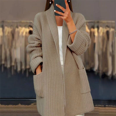 Stylowy dziergany sweter z kieszenią