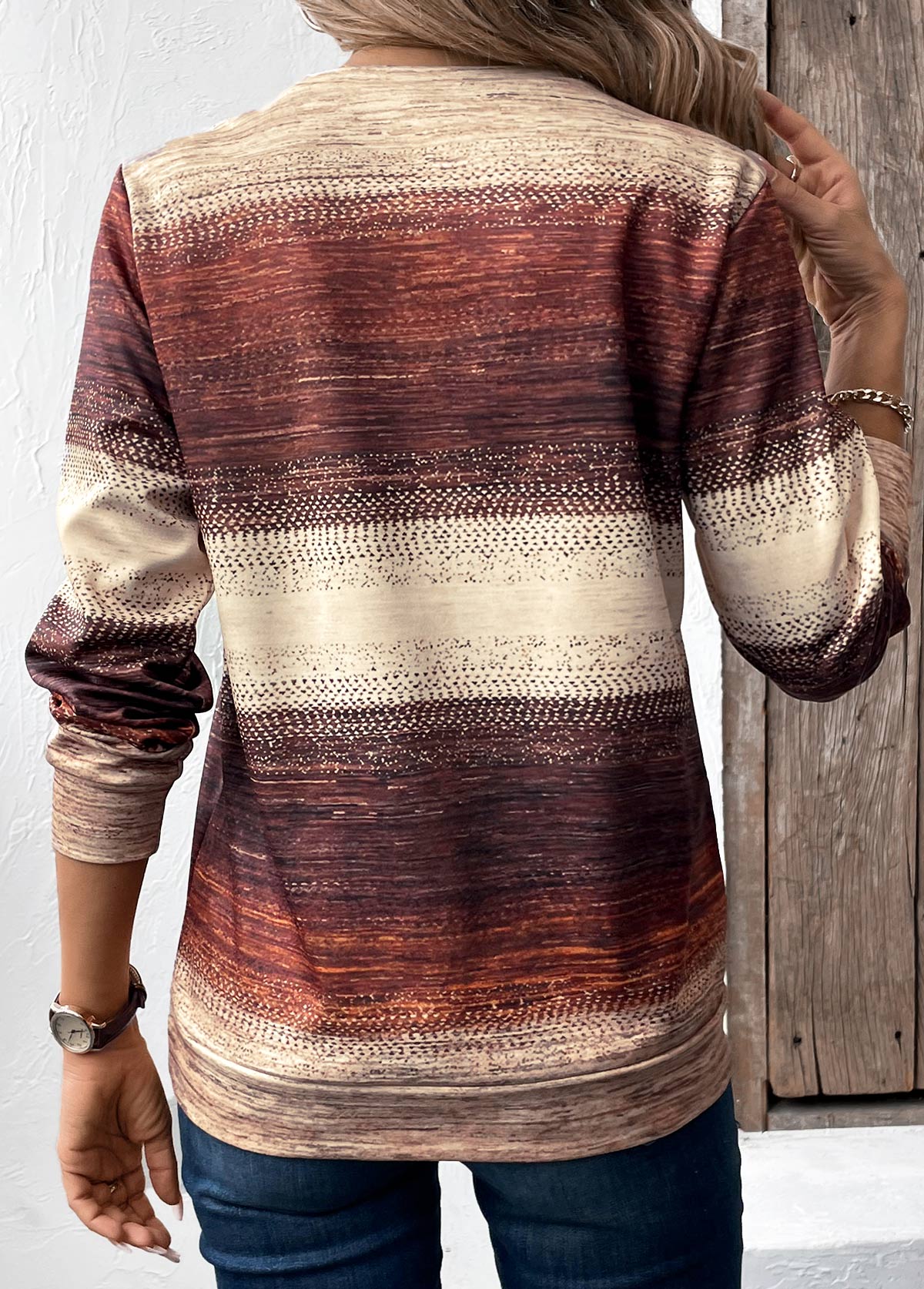 Długi rękaw z wielokolorowym nadrukiem tribal patchwork