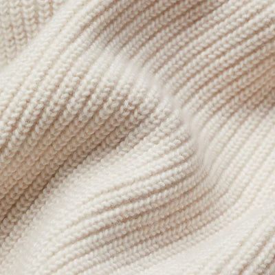 Stylowy dziergany sweter z kieszenią