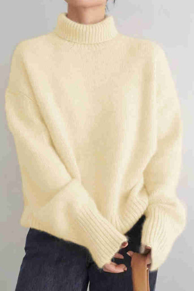 Sweter o luźnym casualowym kroju