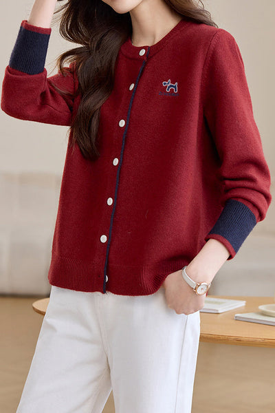 Casualowy Sweter na Guziki z Haftem