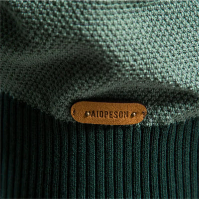 Nowoczesny i elegancki sweter bawełniany