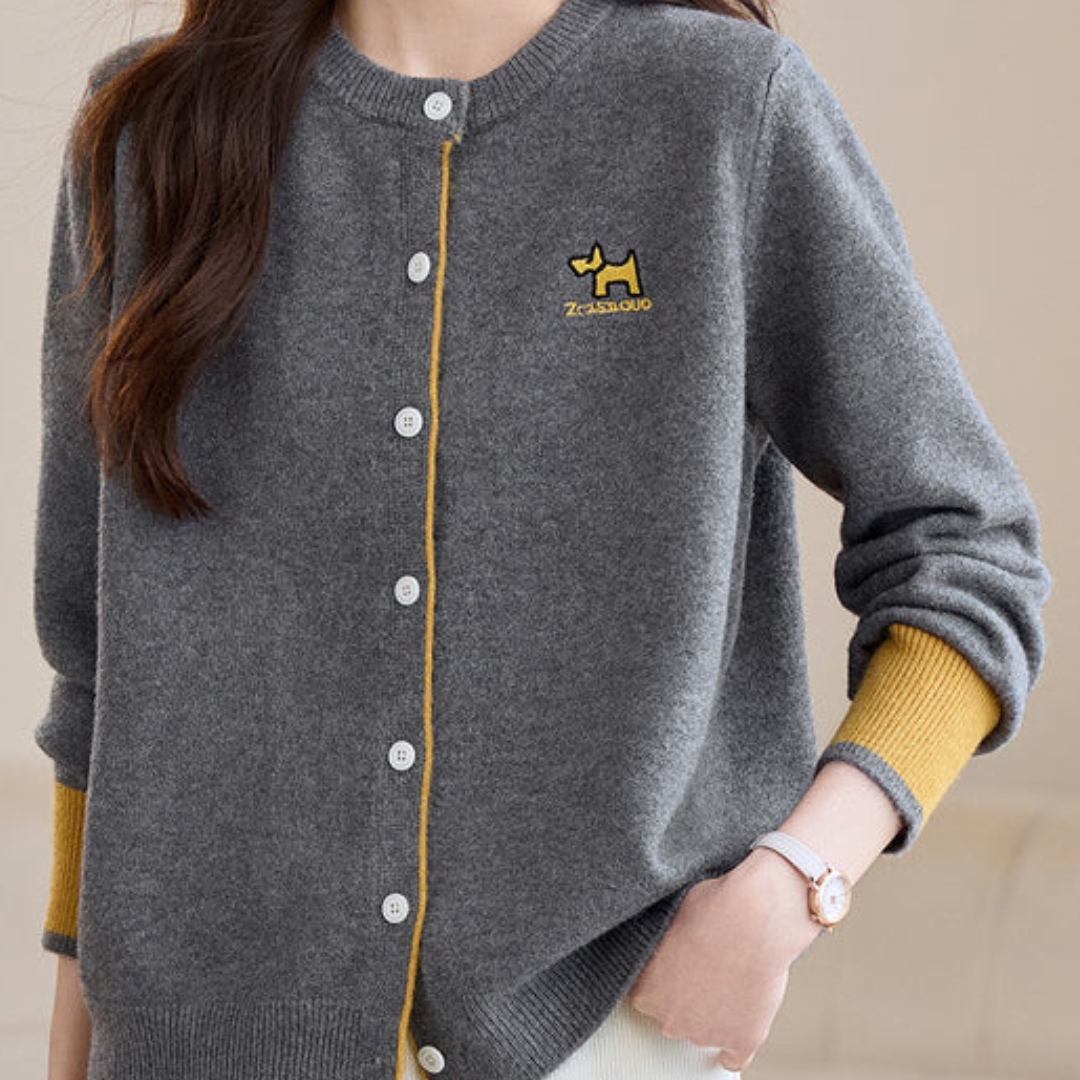 Casualowy Sweter na Guziki z Haftem