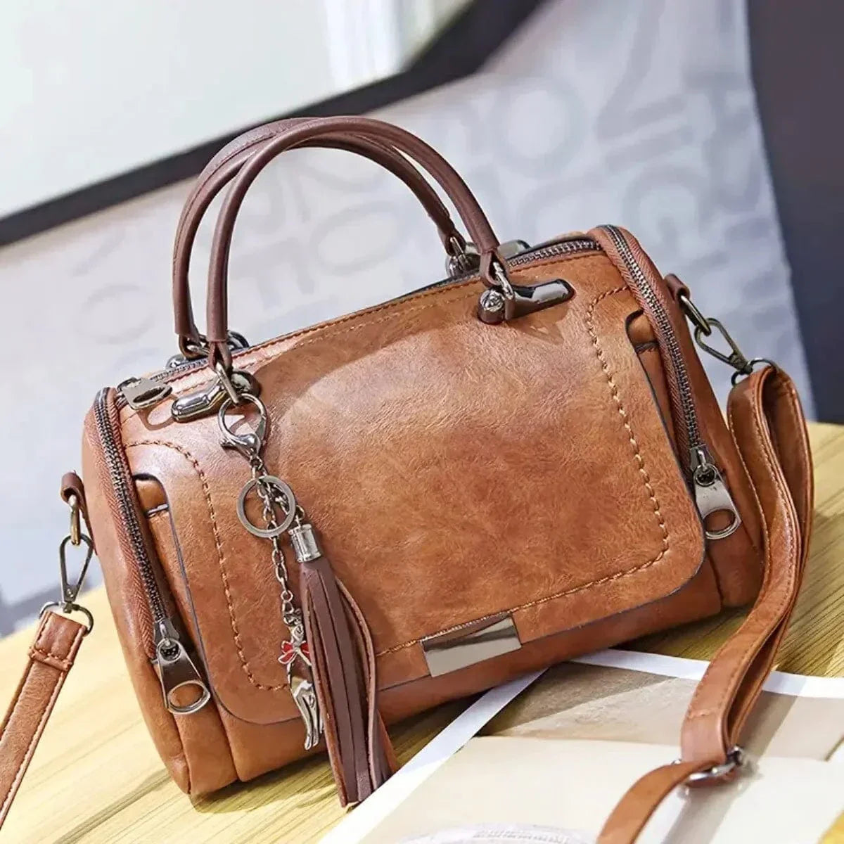 Elegancka torba na ramię z ekologicznej skóry