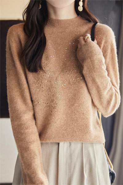 Stylowy sweter dziany z kryształkami