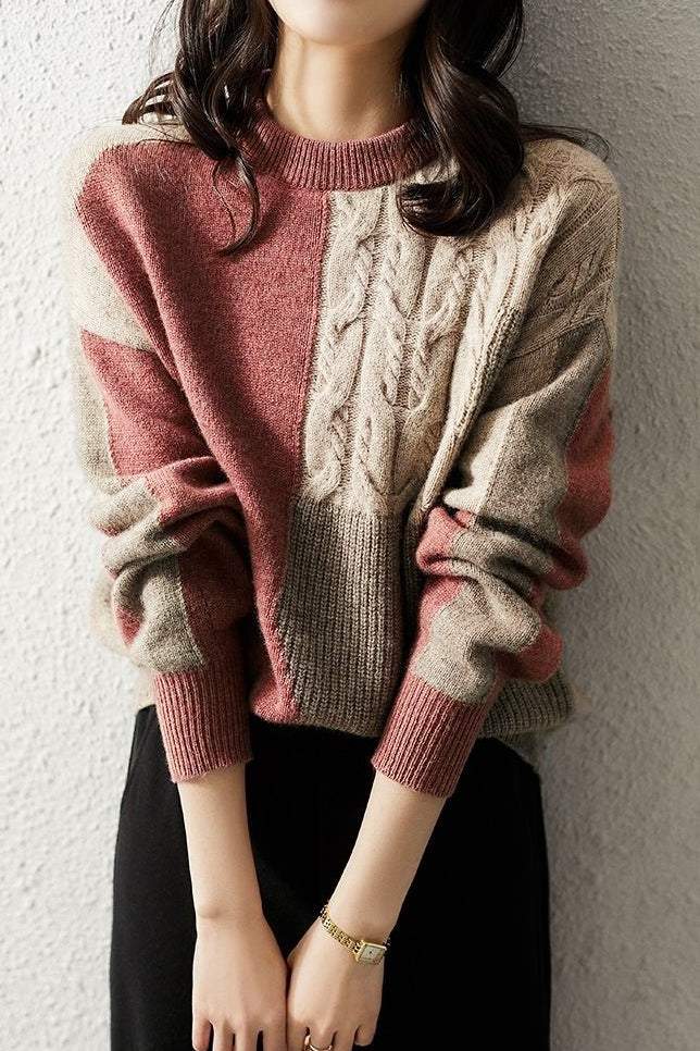 Sweter z dzianiny z okrągłym dekoltem